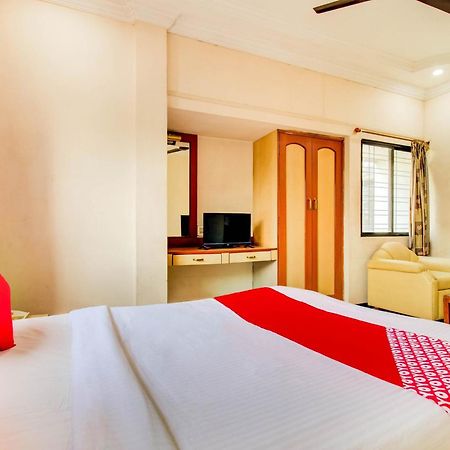 Hotel O Sri Jai Palace Nashik Ngoại thất bức ảnh